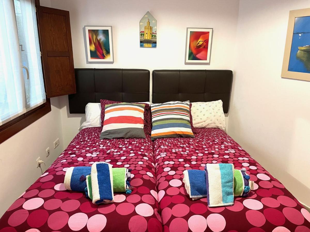 Apartamento Centro Plaza Salvador, Wifi Free& Parking Opcional Sevilla Exterior foto