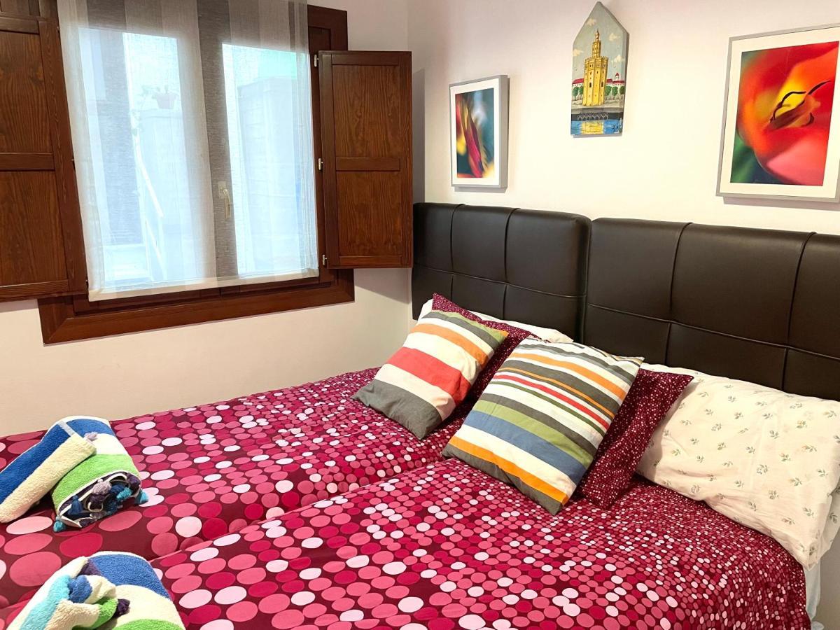 Apartamento Centro Plaza Salvador, Wifi Free& Parking Opcional Sevilla Exterior foto