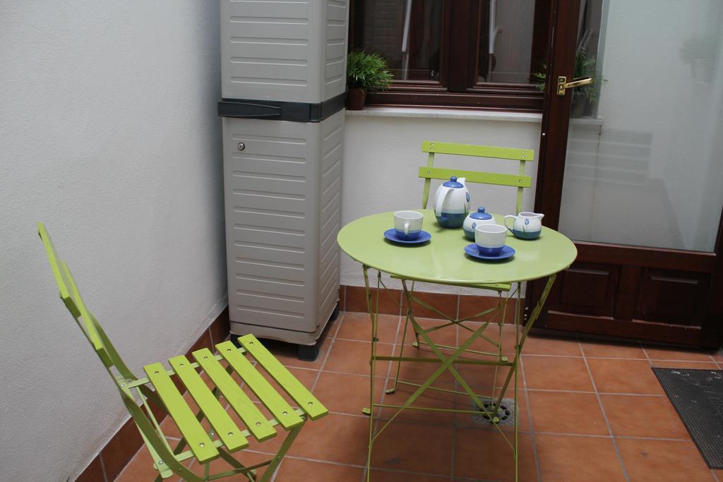 Apartamento Centro Plaza Salvador, Wifi Free& Parking Opcional Sevilla Exterior foto